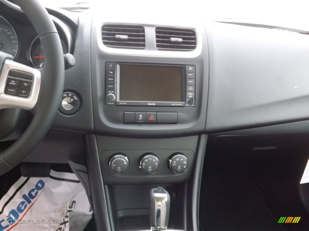 2013 Dodge Avenger SXT Controls Photo #69102434