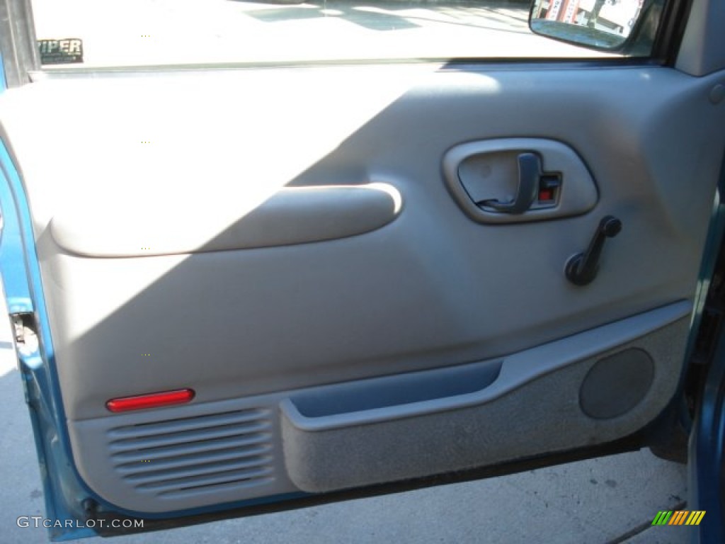 1998 Sierra 1500 SLE Regular Cab - Laguna Green Metallic / Pewter photo #12