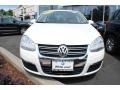 Candy White - Jetta SE Sedan Photo No. 2