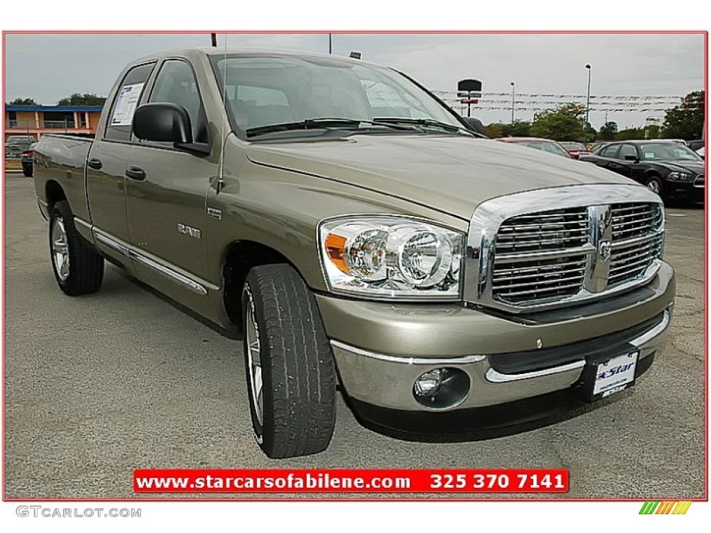 2008 Ram 1500 Lone Star Edition Quad Cab - Light Khaki Metallic / Khaki photo #12