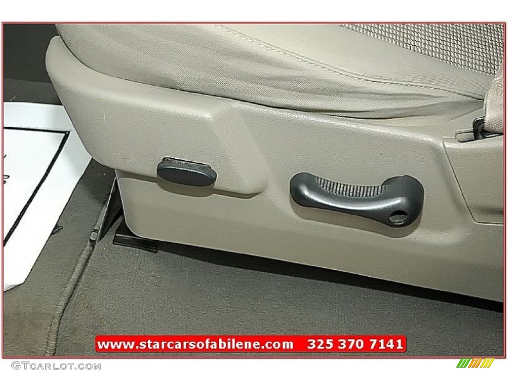2008 Ram 1500 Lone Star Edition Quad Cab - Light Khaki Metallic / Khaki photo #18