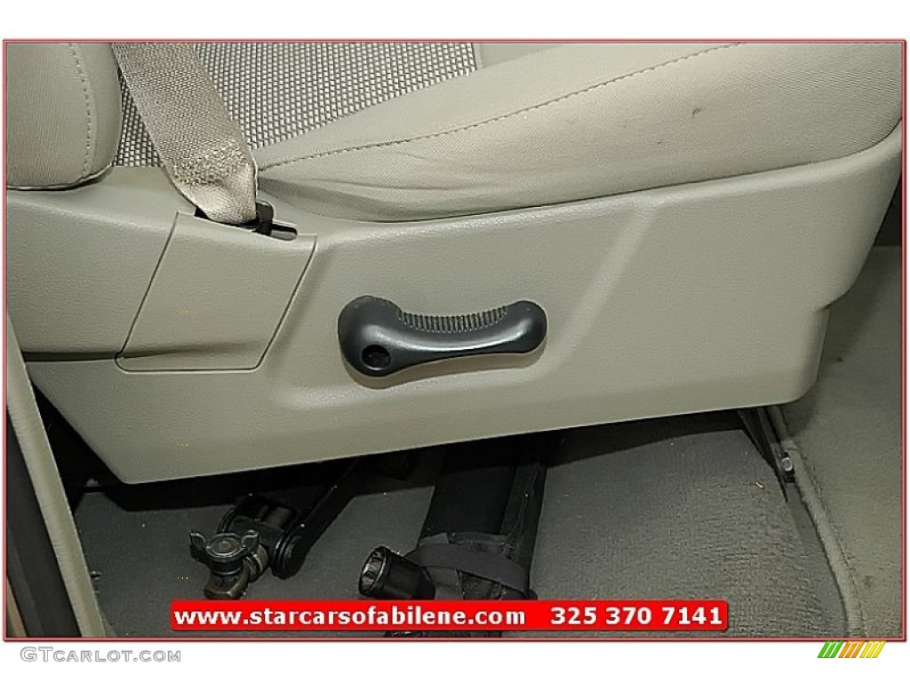 2008 Ram 1500 Lone Star Edition Quad Cab - Light Khaki Metallic / Khaki photo #31