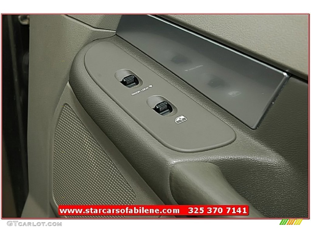 2008 Ram 1500 Lone Star Edition Quad Cab - Light Khaki Metallic / Khaki photo #32