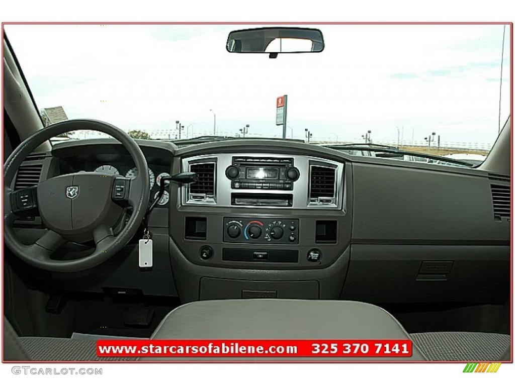 2008 Ram 1500 Lone Star Edition Quad Cab - Light Khaki Metallic / Khaki photo #38