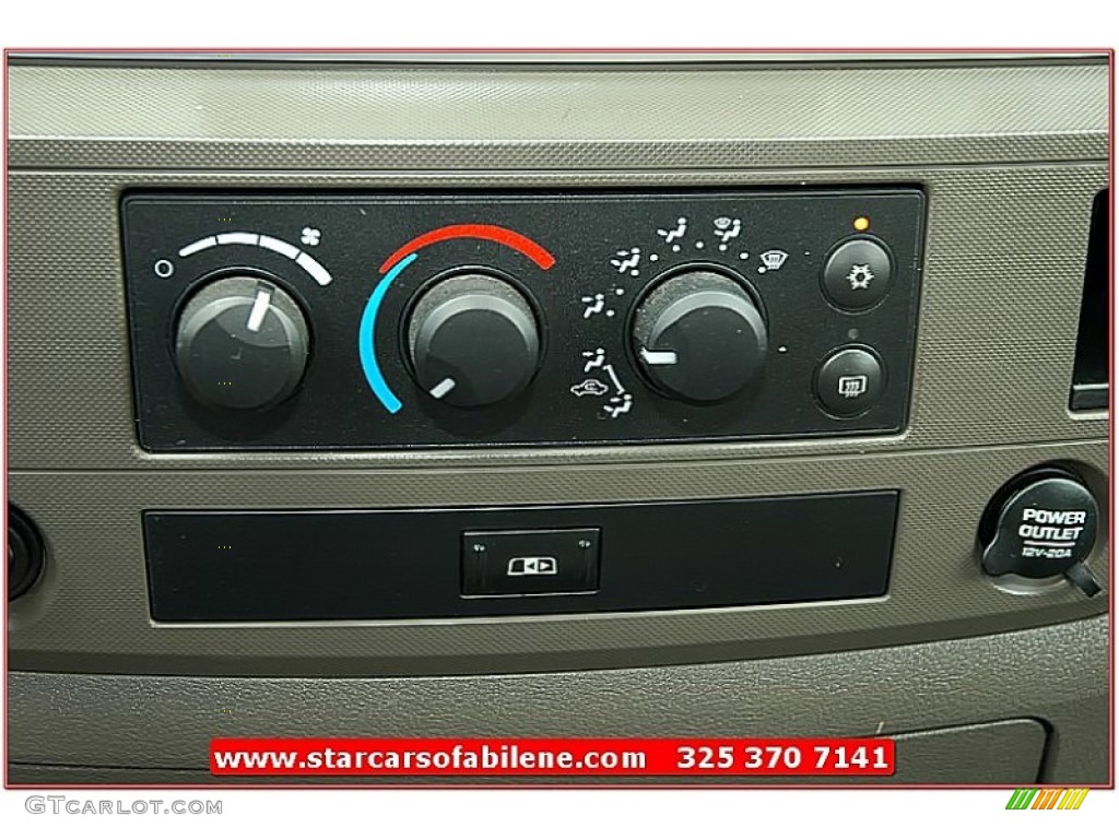 2008 Ram 1500 Lone Star Edition Quad Cab - Light Khaki Metallic / Khaki photo #39