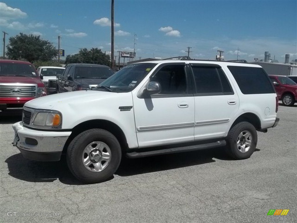 Oxford White 1998 Ford Expedition XLT Exterior Photo #69105158
