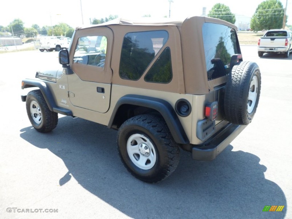 2004 Wrangler X 4x4 - Light Khaki Metallic / Khaki photo #5