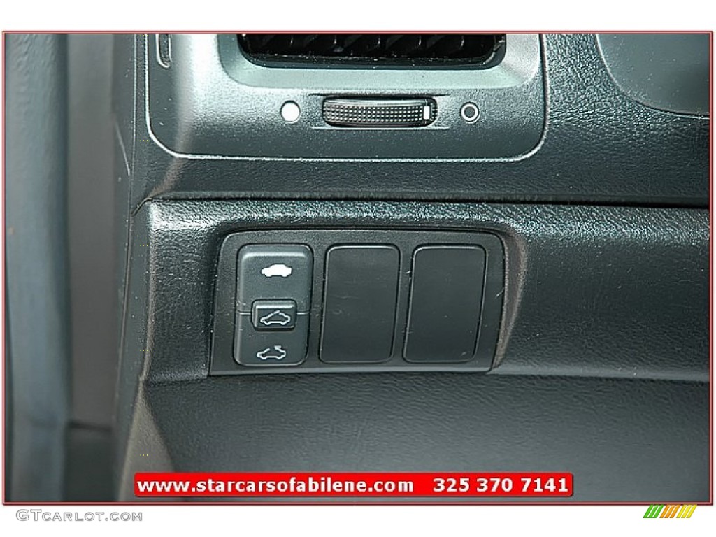 2006 Accord EX Coupe - Alabaster Silver Metallic / Black photo #16