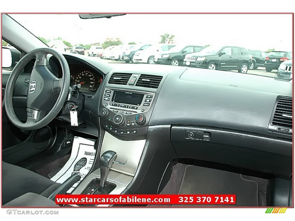 2006 Accord EX Coupe - Alabaster Silver Metallic / Black photo #25