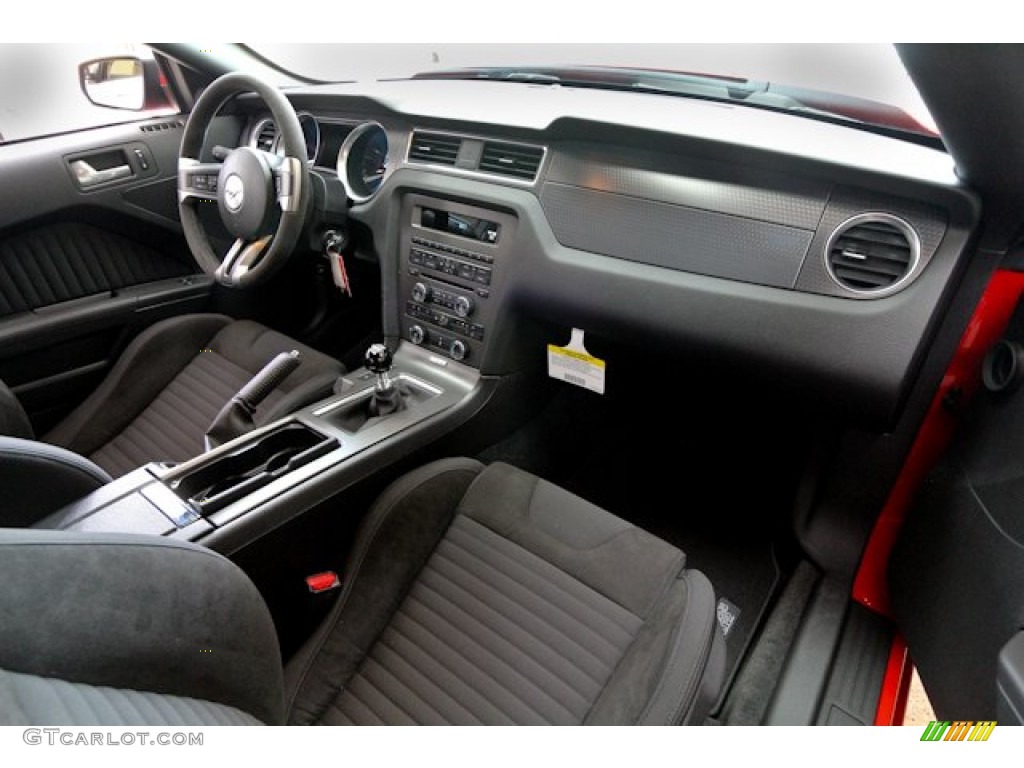 2013 Ford Mustang Boss 302 Charcoal Black/Recaro Sport Seats Dashboard Photo #69107471