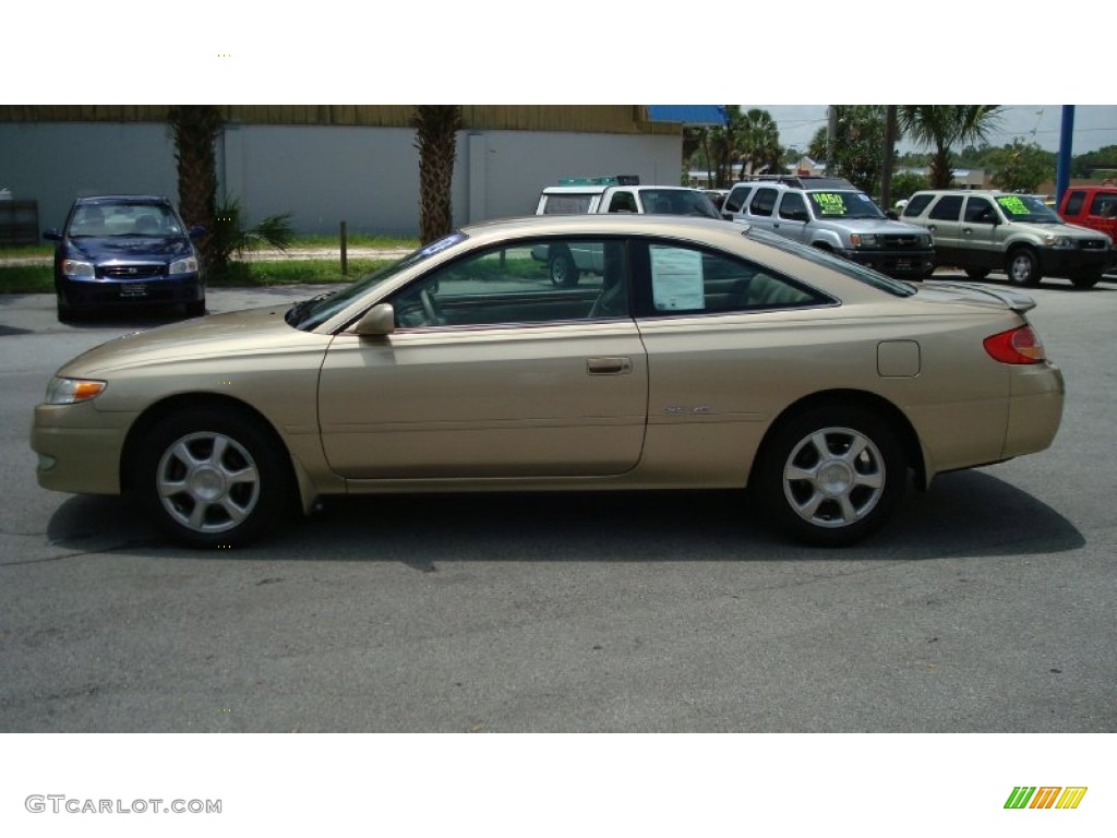 Gold Dust Metallic 2002 Toyota Solara SE V6 Coupe Exterior Photo #69108539