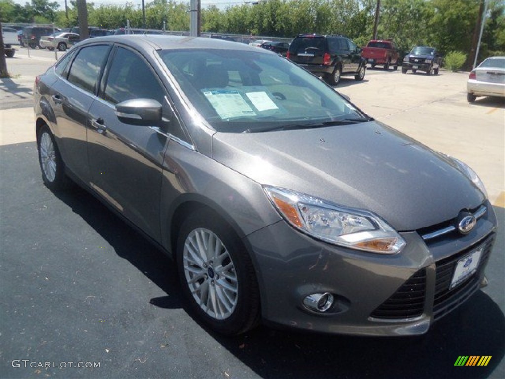 2012 Focus SEL Sedan - Sterling Grey Metallic / Stone photo #6