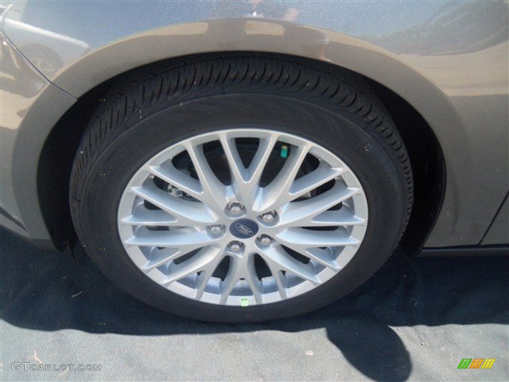 2012 Focus SEL Sedan - Sterling Grey Metallic / Stone photo #8