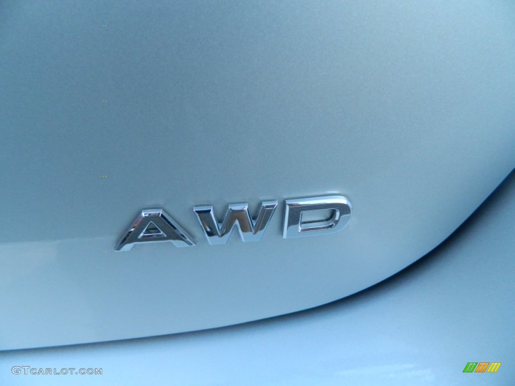 2012 Rogue S AWD - Brilliant Silver / Black photo #8