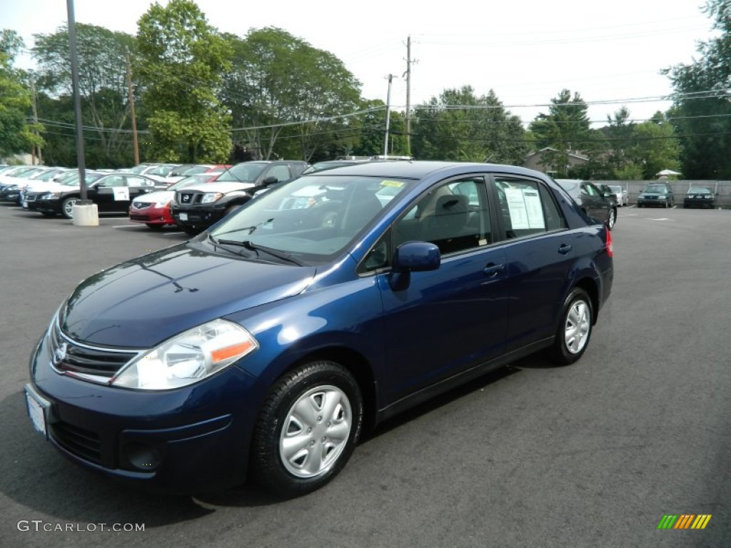 2010 Versa 1.8 S Sedan - Blue Onyx Metallic / Charcoal photo #1