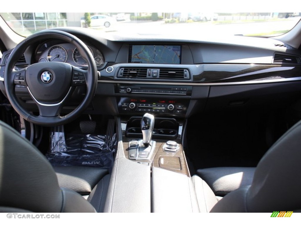 2011 BMW 5 Series 550i Sedan Black Dashboard Photo #69114589