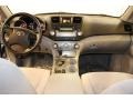 Classic Silver Metallic - Highlander 4WD Photo No. 11