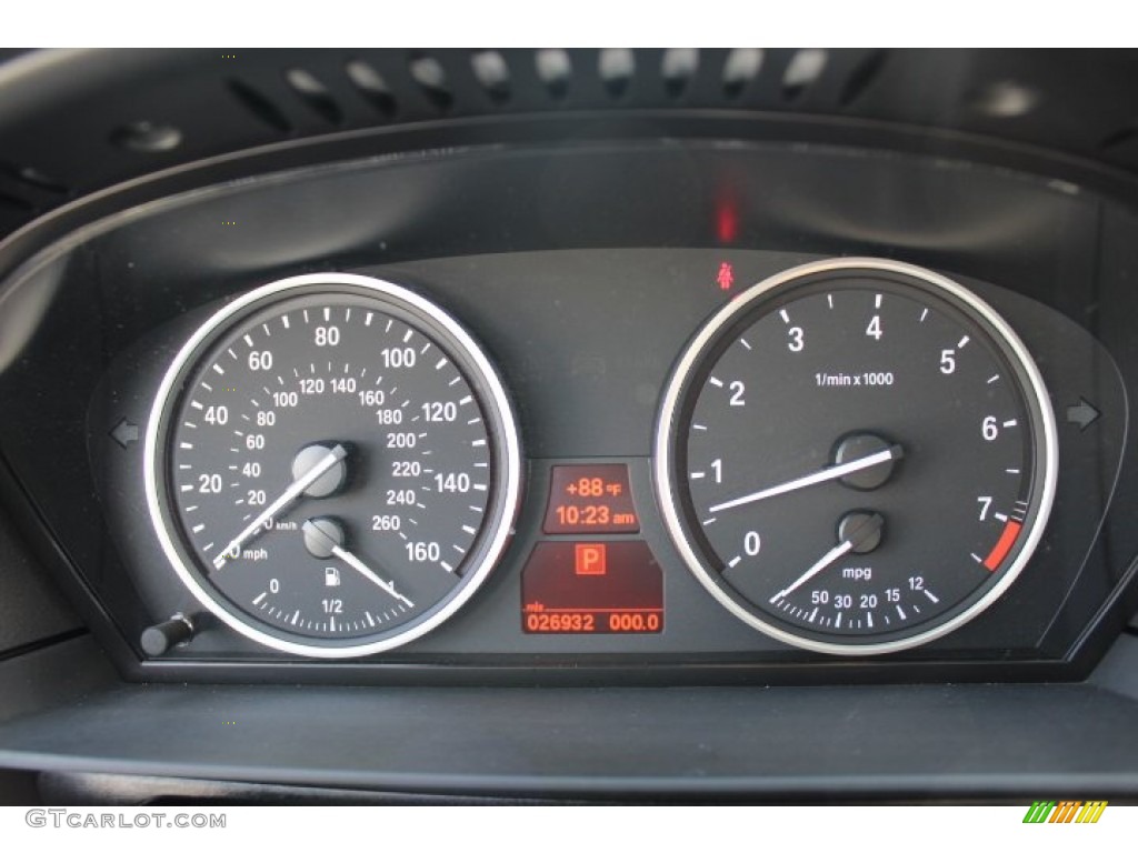 2010 BMW 5 Series 528i xDrive Sedan Gauges Photo #69114944