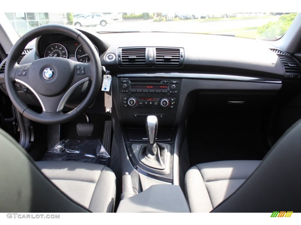 2009 1 Series 128i Coupe - Jet Black / Black photo #13