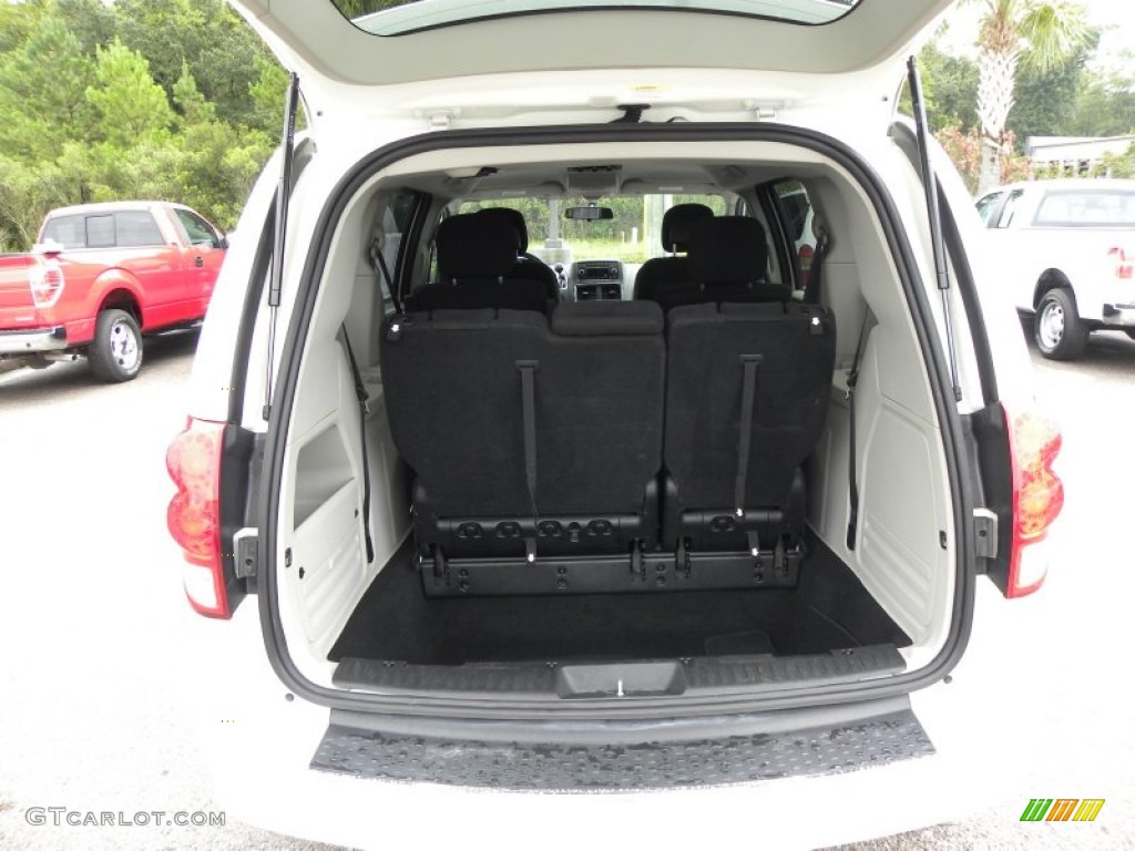 2011 Grand Caravan Express - Stone White / Black/Light Graystone photo #12