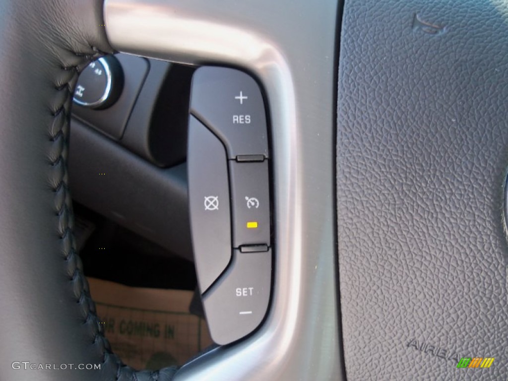 2013 Chevrolet Avalanche LT 4x4 Black Diamond Edition Controls Photo #69117665
