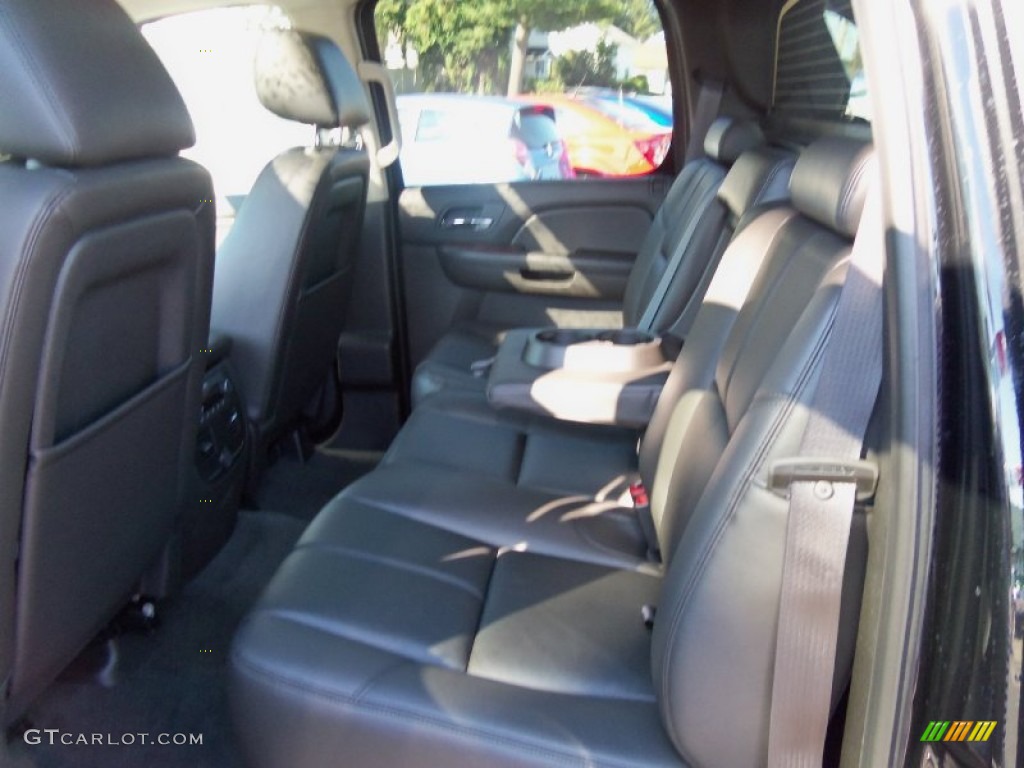 2013 Chevrolet Avalanche LT 4x4 Black Diamond Edition Rear Seat Photo #69117785