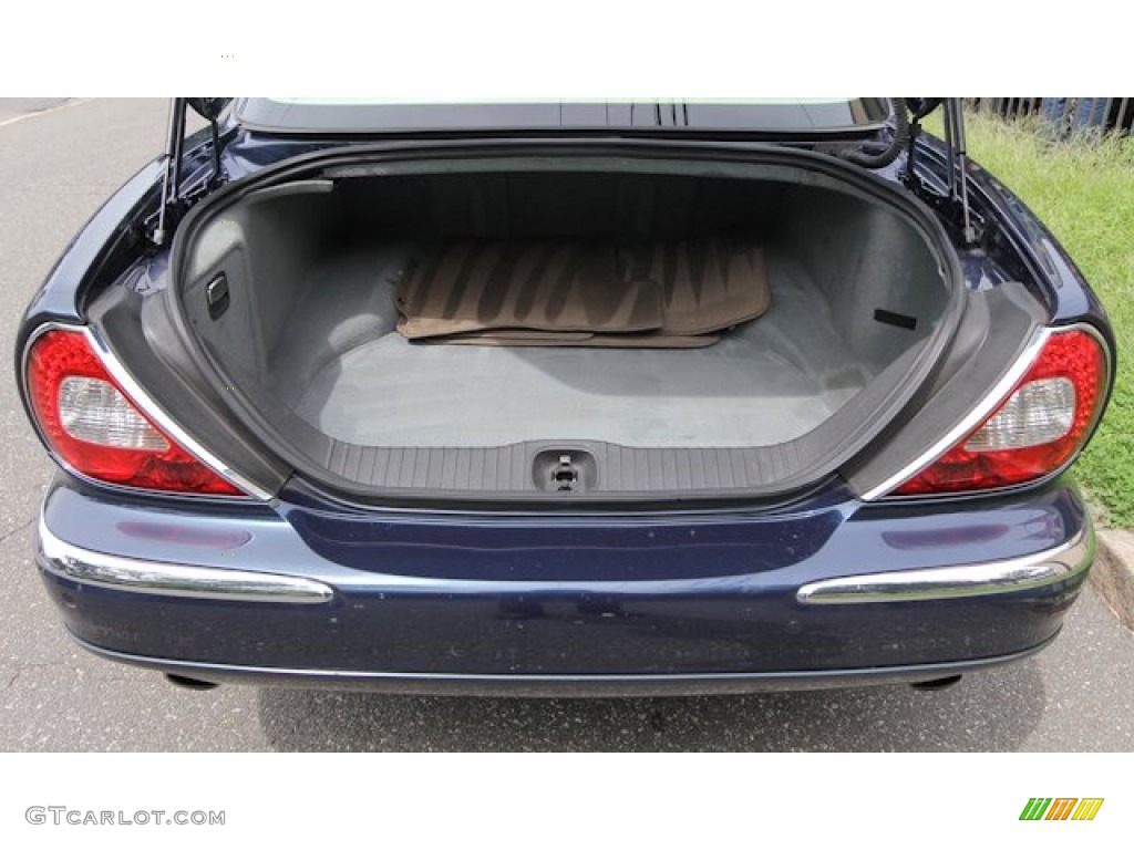 2006 Jaguar XJ XJ8 Trunk Photo #69119549