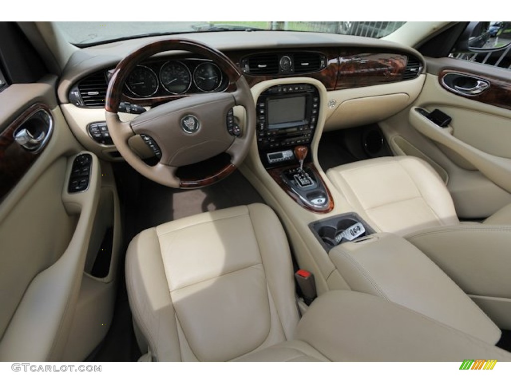 Champagne Interior 2006 Jaguar XJ XJ8 Photo #69119618