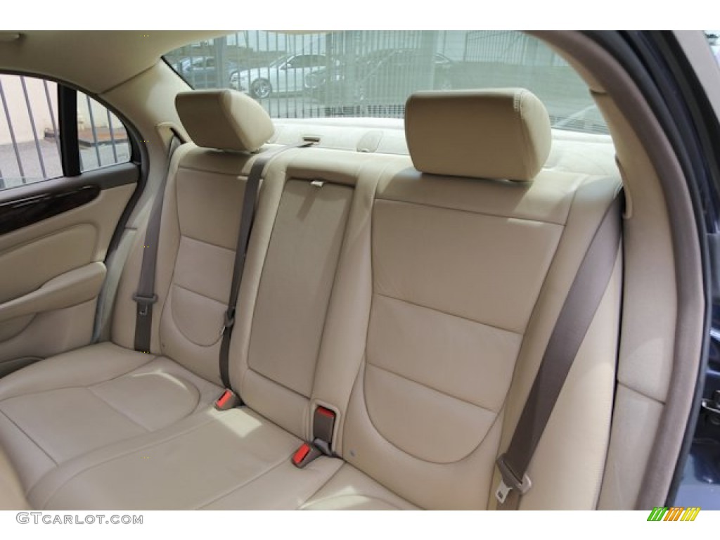 Champagne Interior 2006 Jaguar XJ XJ8 Photo #69119627