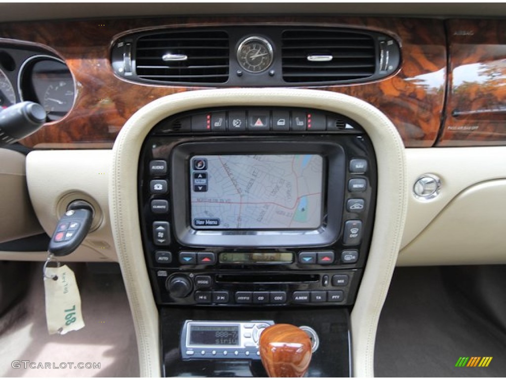 2006 Jaguar XJ XJ8 Controls Photo #69119653
