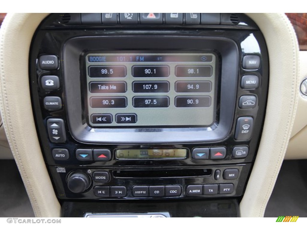 2006 Jaguar XJ XJ8 Controls Photo #69119660