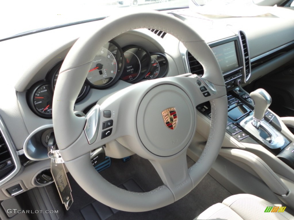 2013 Porsche Cayenne S Hybrid Platinum Grey Steering Wheel Photo #69120755