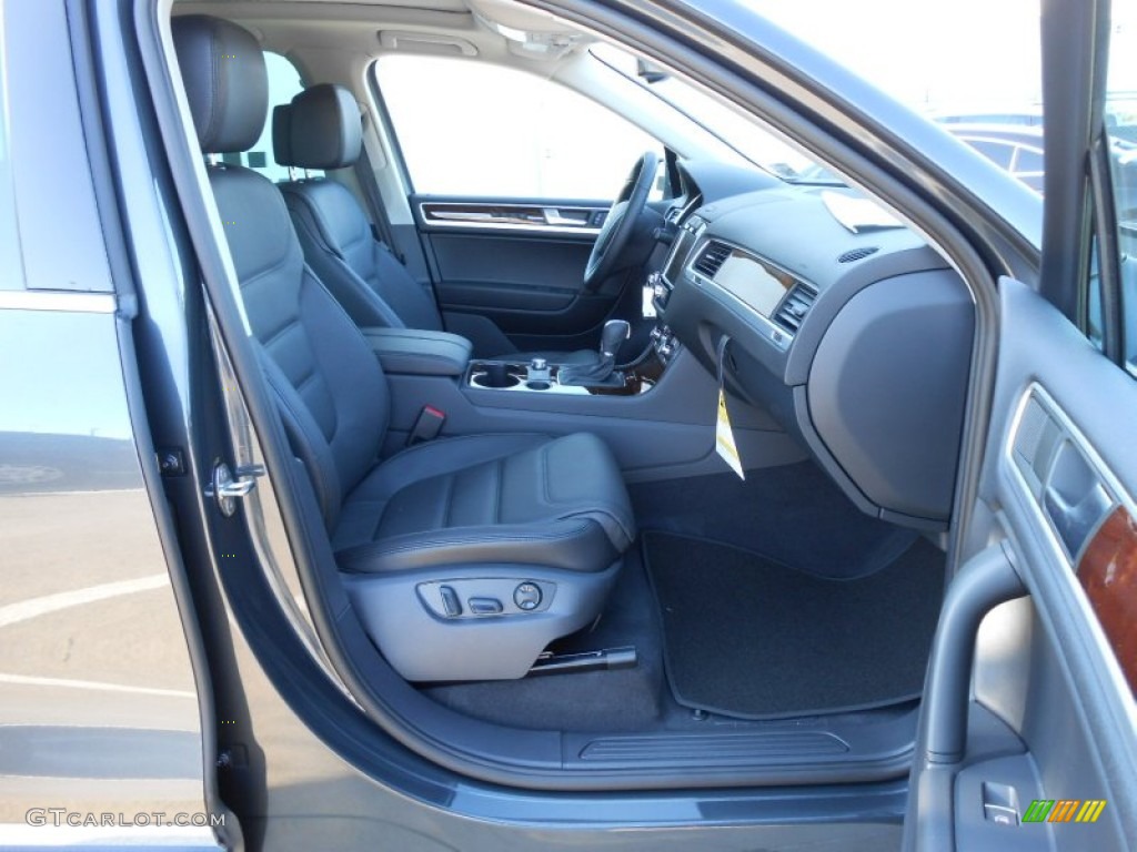 Black Anthracite Interior 2013 Volkswagen Touareg VR6 FSI Lux 4XMotion Photo #69122592