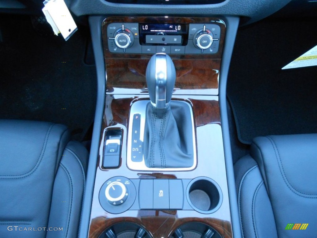 2013 Volkswagen Touareg VR6 FSI Lux 4XMotion 8 Speed Tiptronic Automatic Transmission Photo #69122633