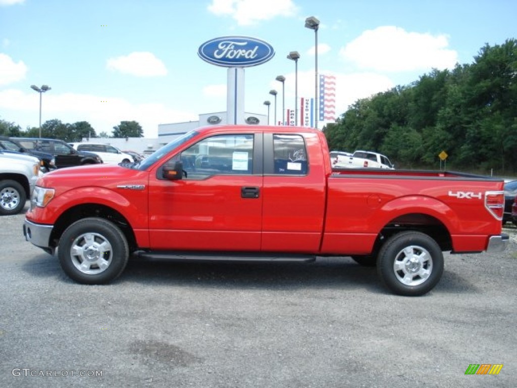 2012 F150 XLT SuperCab 4x4 - Race Red / Steel Gray photo #5