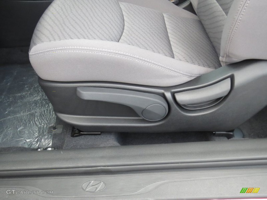 2013 Elantra Coupe GS - Volcanic Red / Gray photo #21