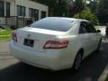Super White - Camry LE Photo No. 4