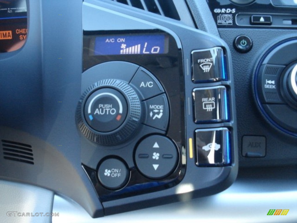 2012 Honda CR-Z Sport Hybrid Controls Photo #69131786