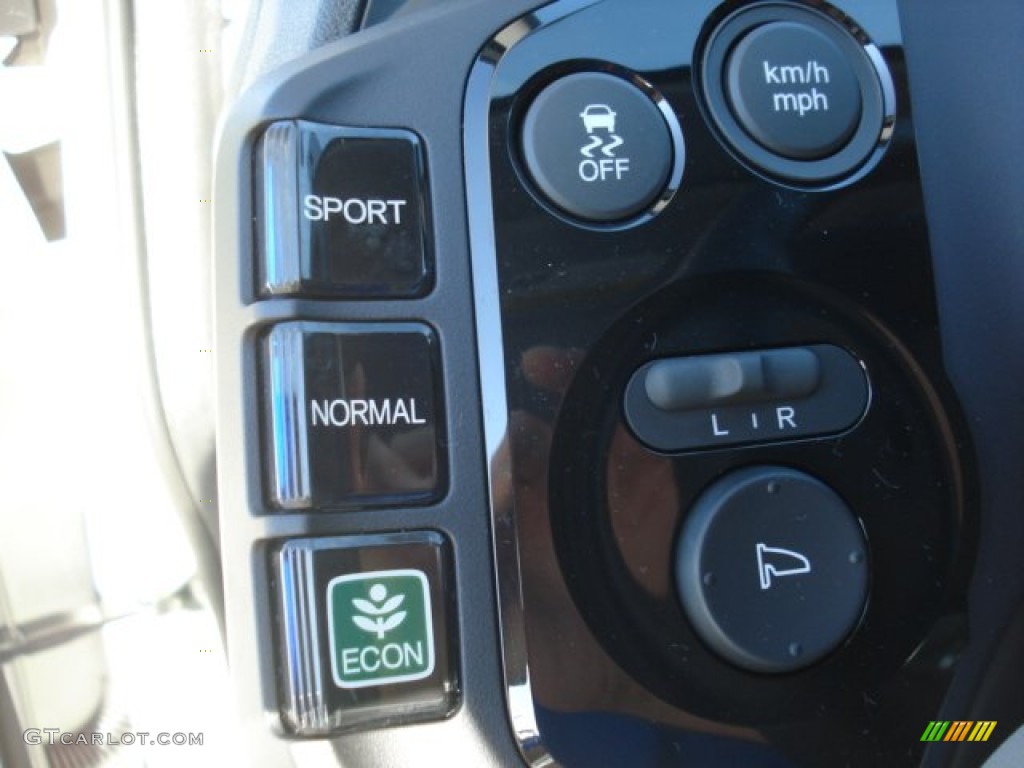 2012 Honda CR-Z Sport Hybrid Controls Photo #69131810