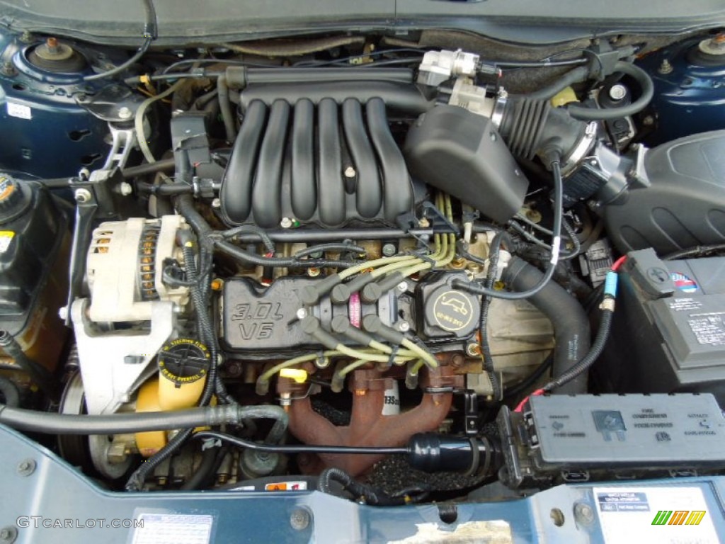 2001 Ford Taurus SE Wagon 3.0 Liter OHV 12-Valve V6 Engine Photo #69138080