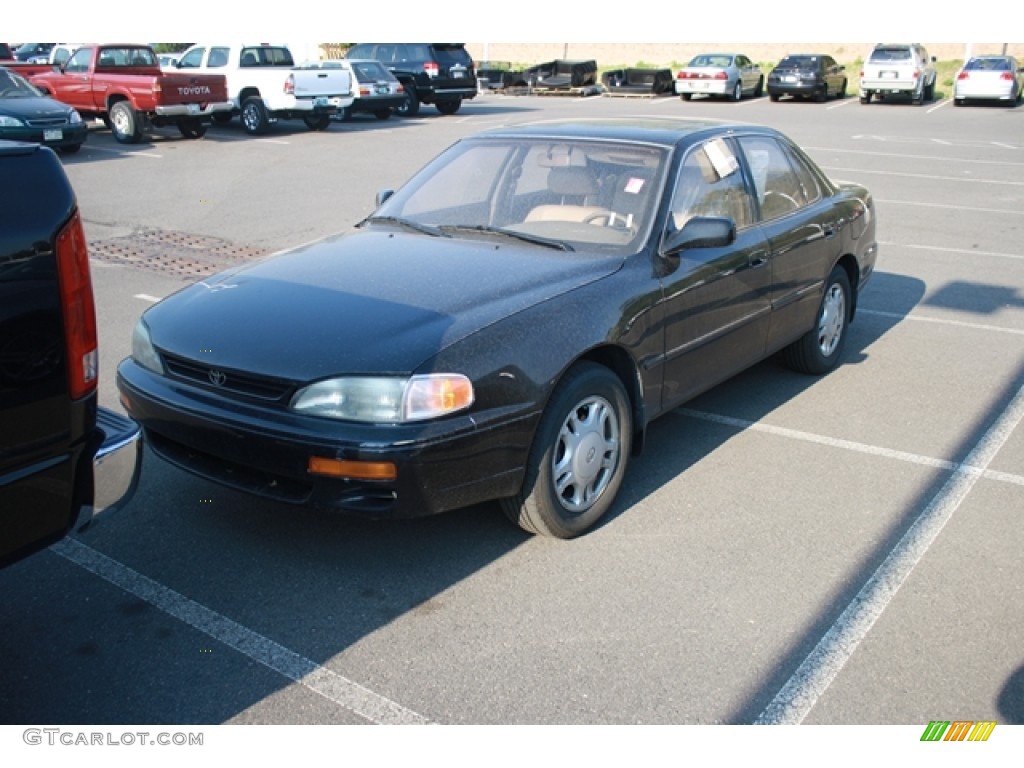 1995 Camry XLE V6 Sedan - Dark Emerald Green Metallic / Beige photo #4