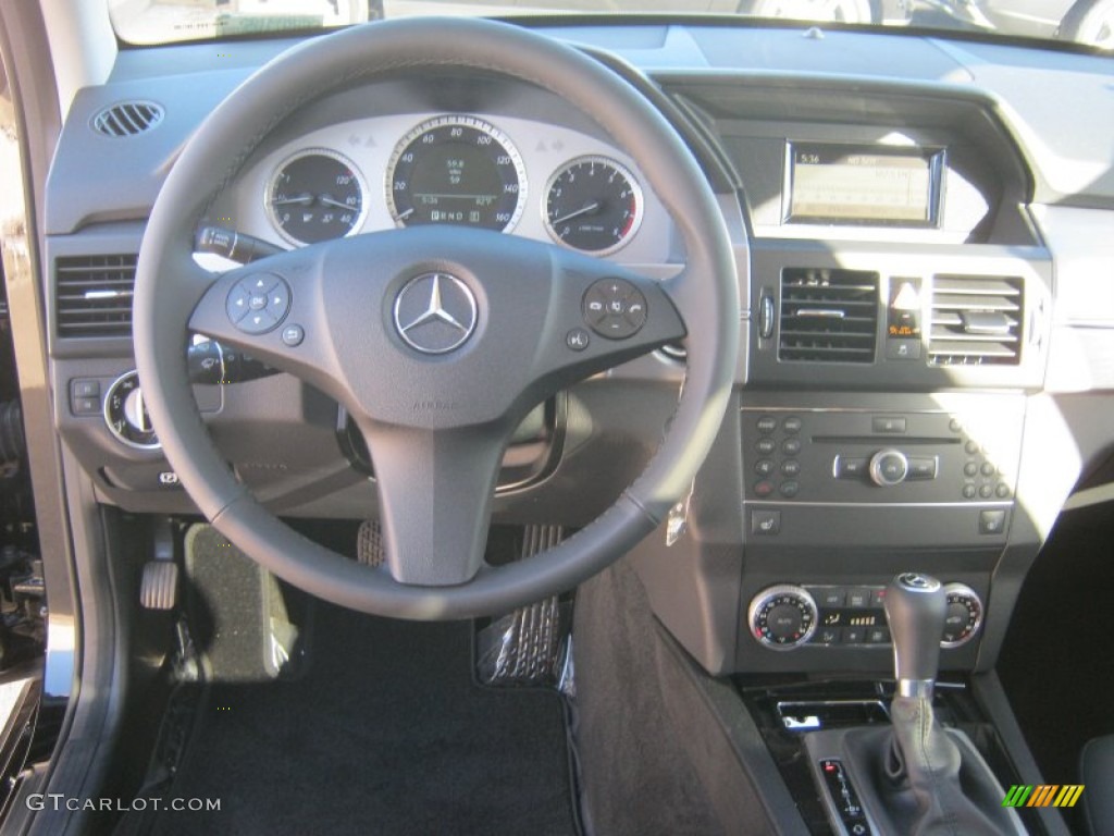 2012 GLK 350 4Matic - Black / Black photo #9