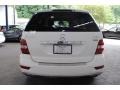 Arctic White - ML 350 4Matic Photo No. 5