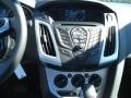 2013 Ford Focus SE Sedan Controls
