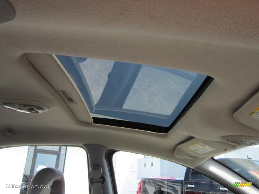 2004 ION 3 Sedan - Storm Grey / Grey photo #11