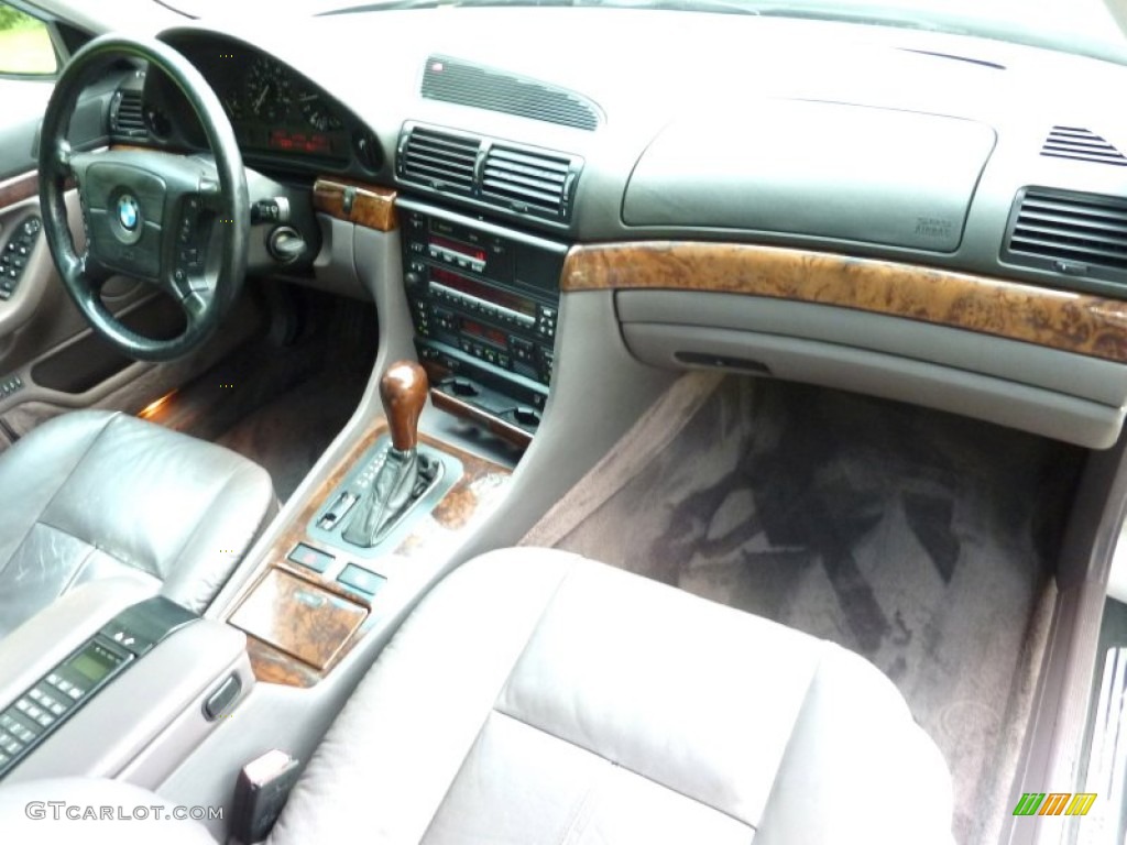 1995 BMW 7 Series 740iL Sedan Dashboard Photos