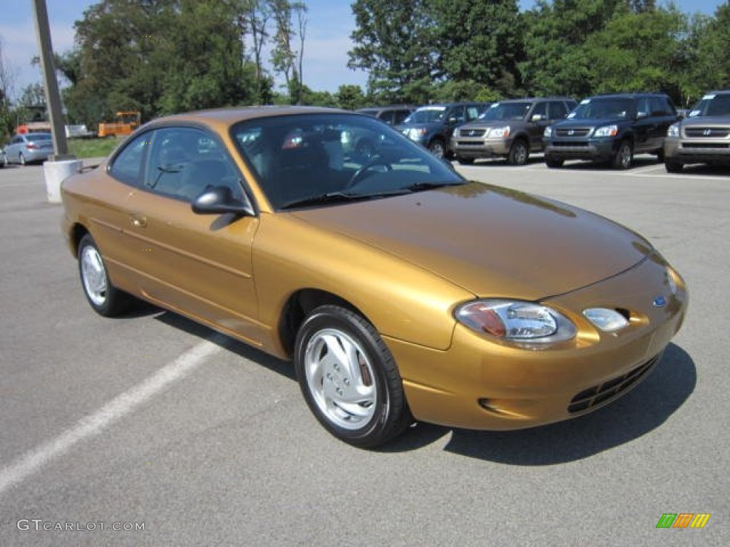 Sunray Gold Metallic 2001 Ford Escort ZX2 Coupe Exterior Photo #69152968