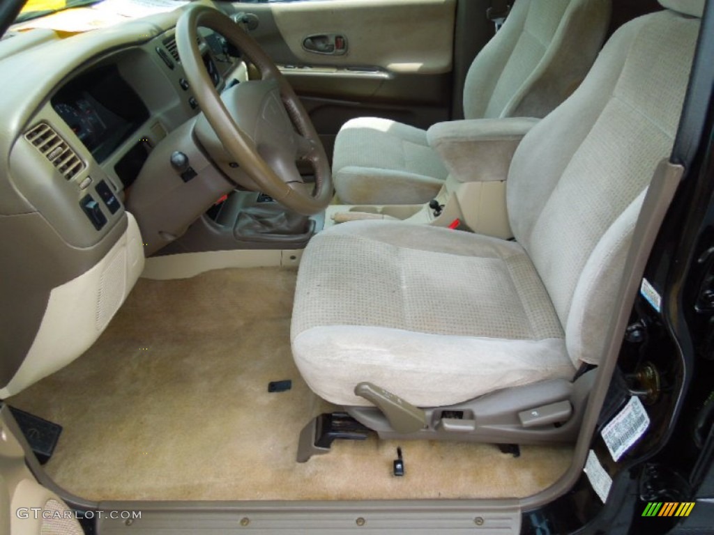 Tan Interior 2000 Mitsubishi Montero Sport XLS 4x4 Photo #69155133