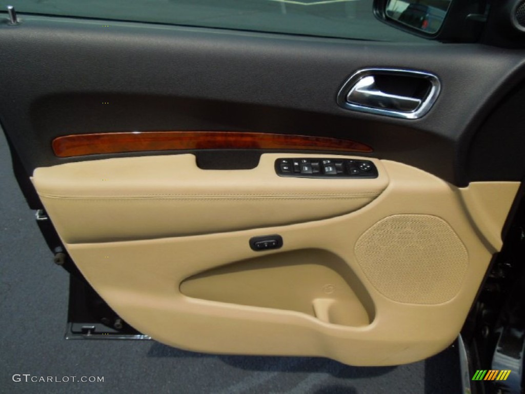2013 Dodge Durango Citadel AWD Black/Light Frost Beige Door Panel Photo #69157390