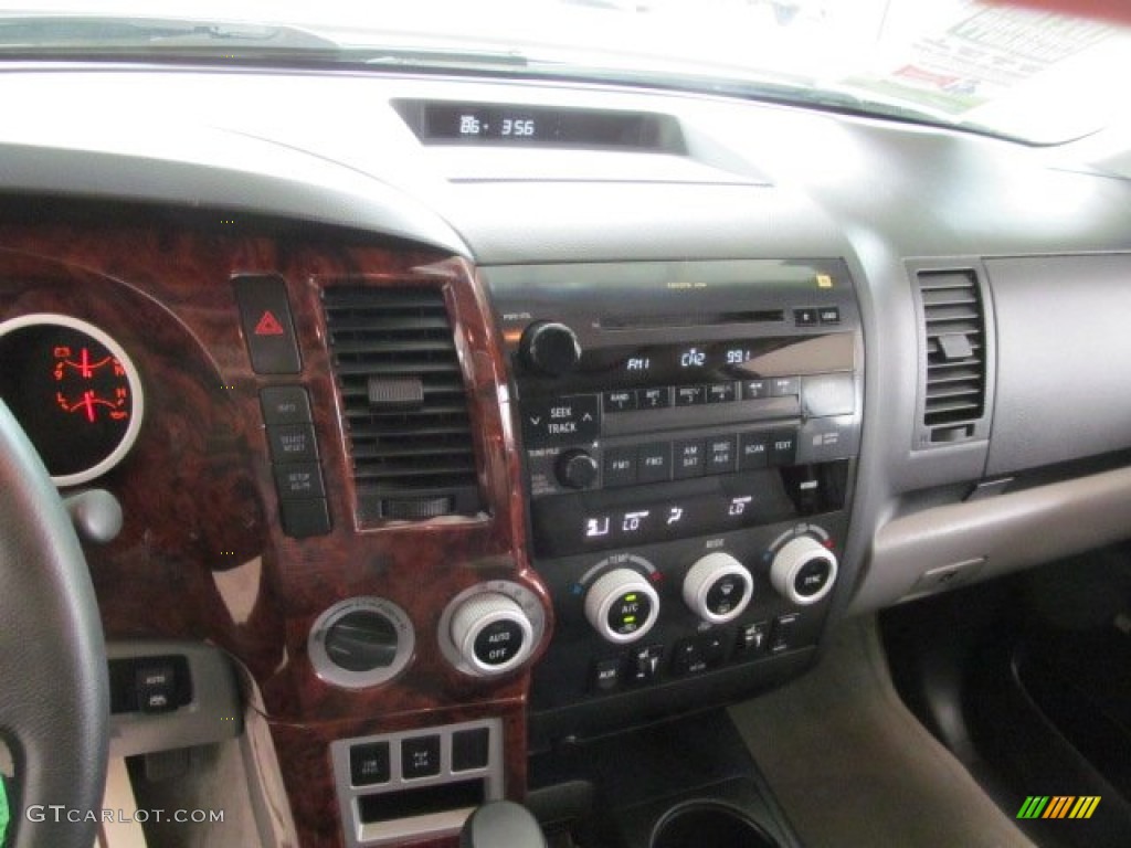 2008 Sequoia SR5 4WD - Timberland Green Mica / Graphite photo #16
